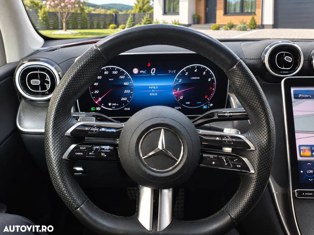 Mercedes-Benz GLC 200 4MATIC 9G-TRONIC AMG Line Advanced - 9