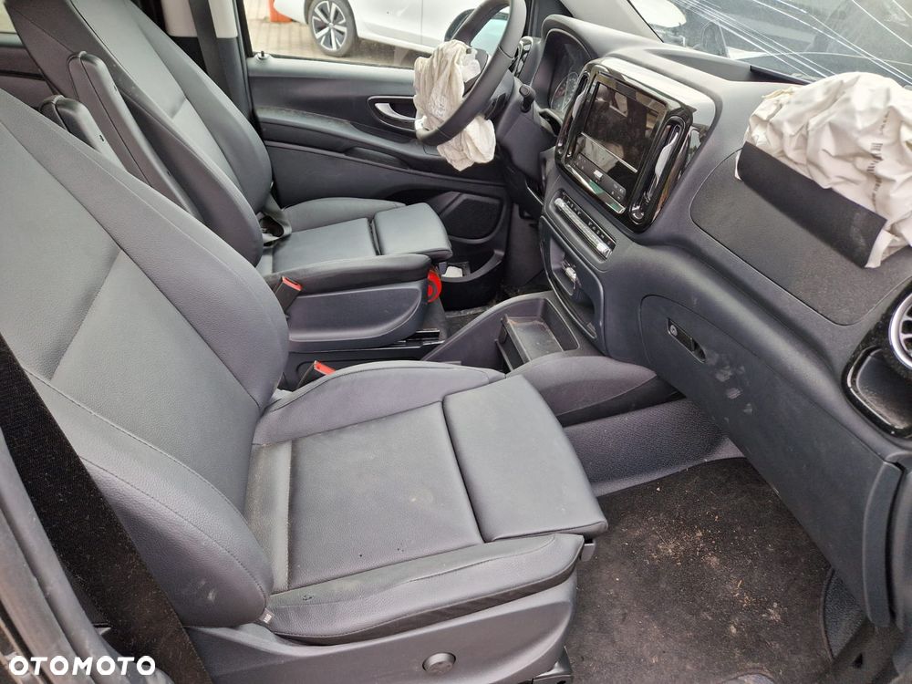 Mercedes-Benz Vito Mixto L2 4x4 9G-Tronic 447.703 - 17