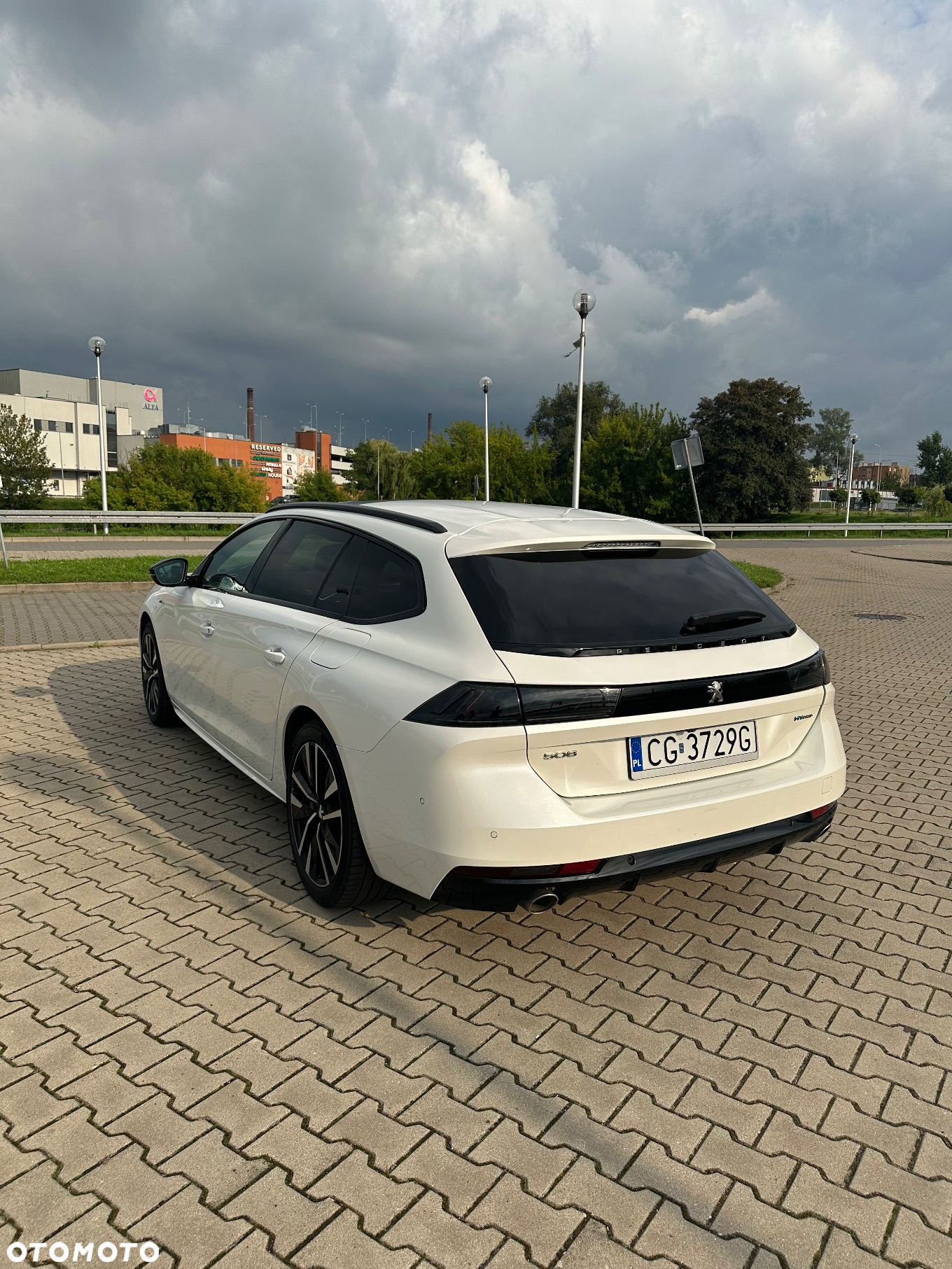 Peugeot 508 SW Plug-In Hybrid 225 e-EAT8 GT - 8
