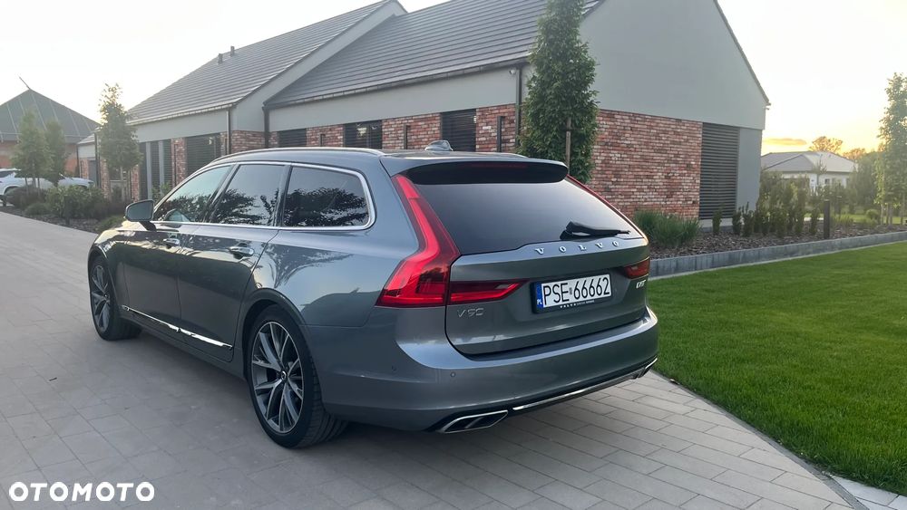 Volvo V90 D5 AWD Inscription - 4