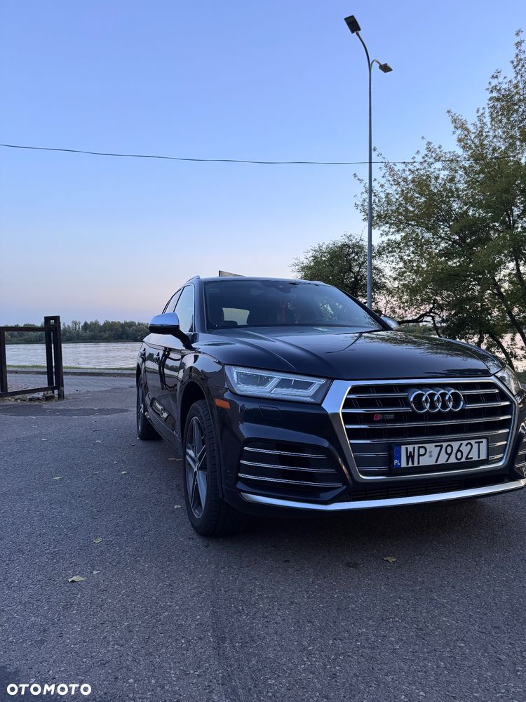 Audi SQ5 - 2