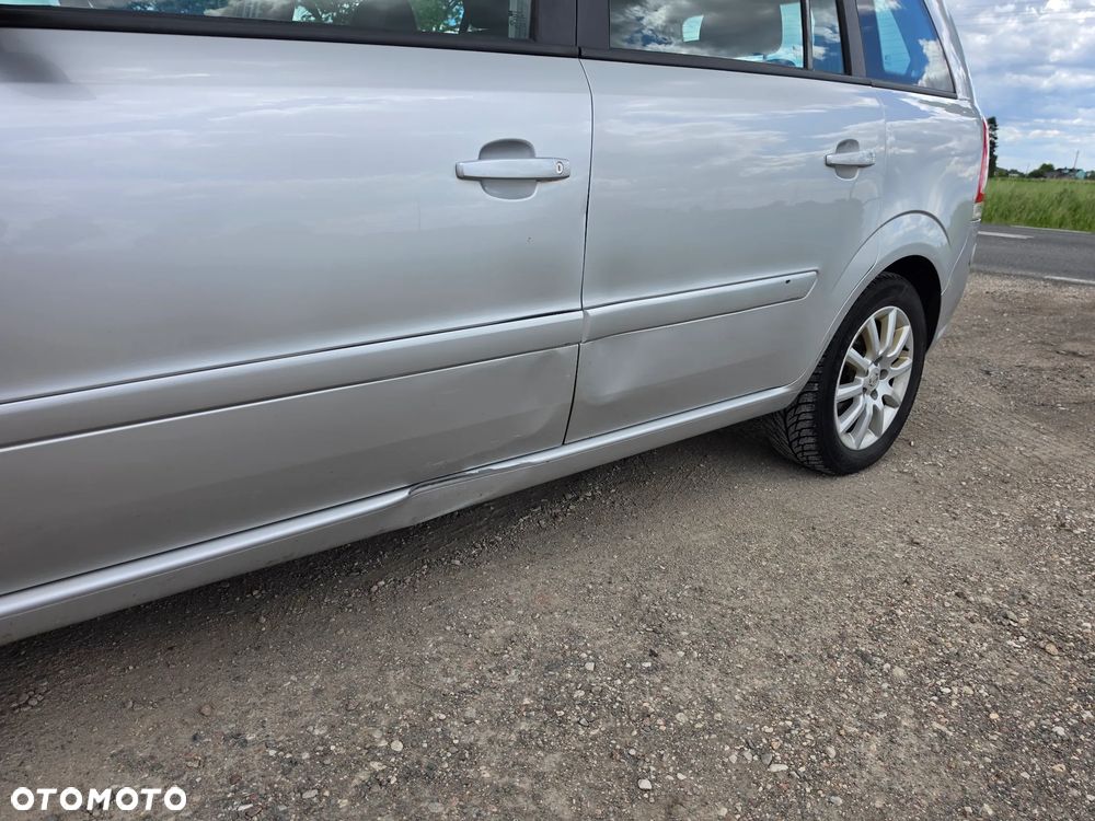 Opel Zafira - 6