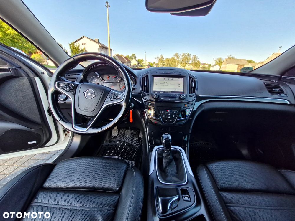 Opel Insignia - 14