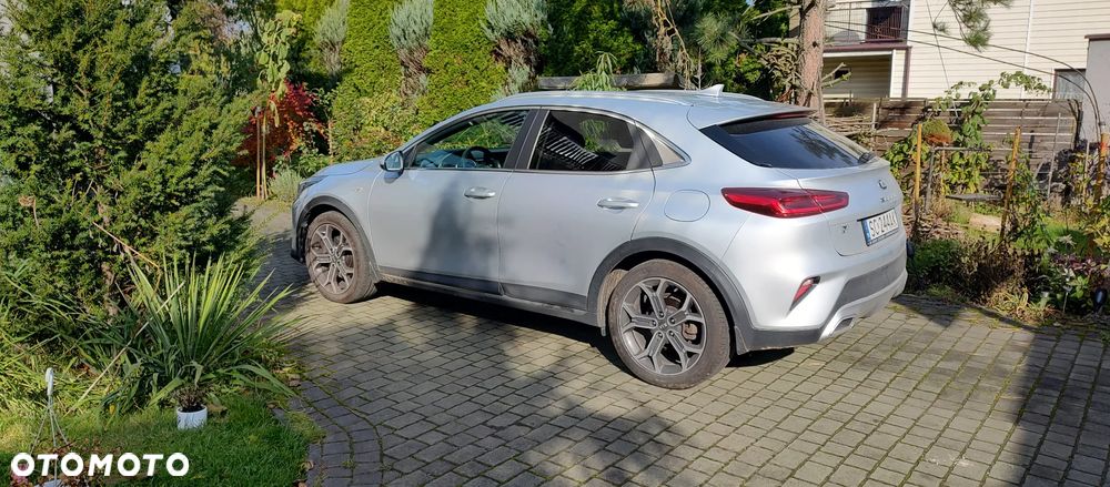 Kia XCeed 1.5 T-GDI M DCT - 3