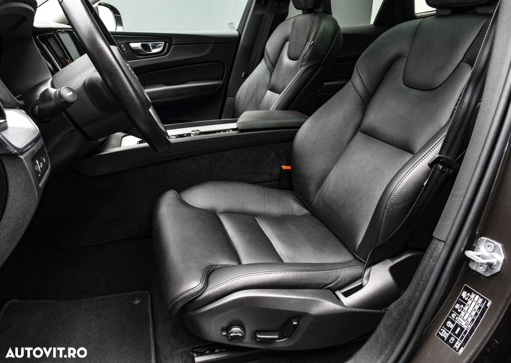 Volvo XC 60 T8 Twin Engine AWD Inscription - 14