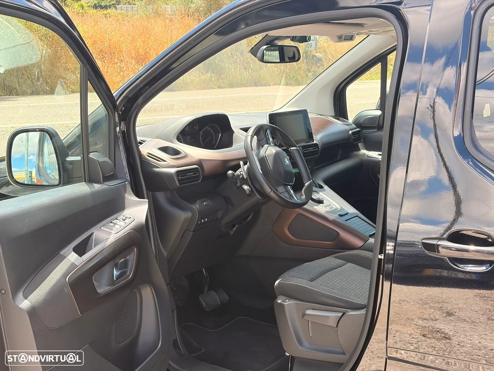Peugeot Rifter 1.5 BlueHDi GT Line EAT8 - 14