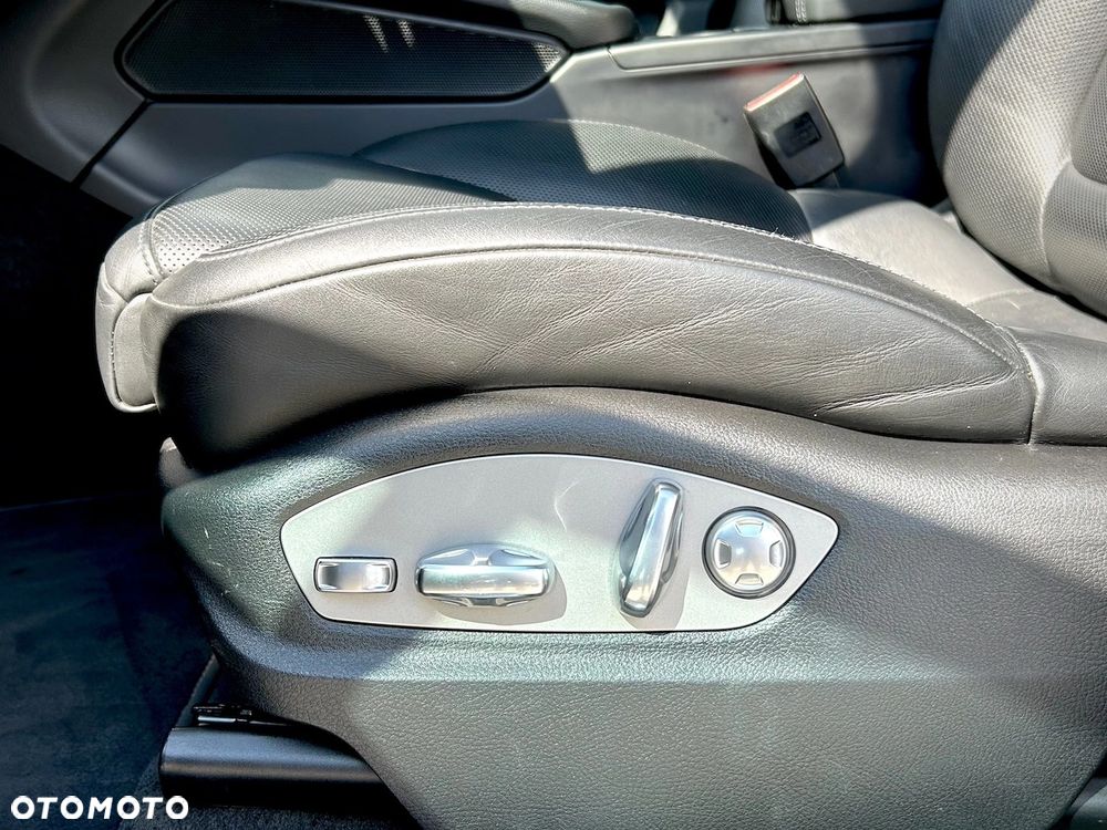 Porsche Macan GTS PDK - 31