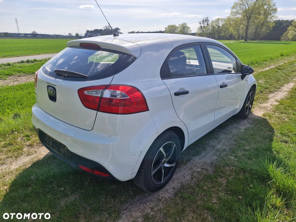 Kia Rio 1.2 Edition 7 - 6