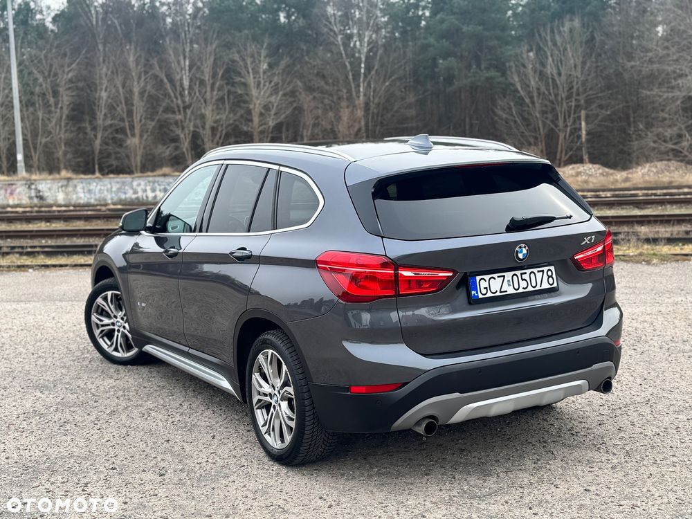 BMW X1 xDrive25i xLine - 7
