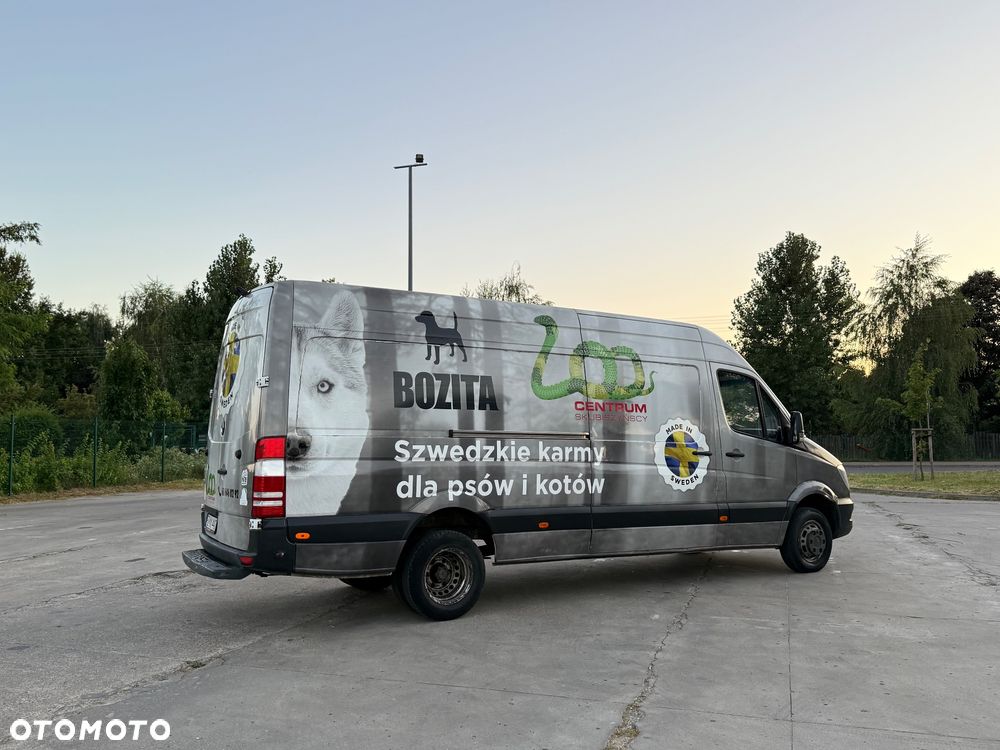 Mercedes-Benz Sprinter - 4
