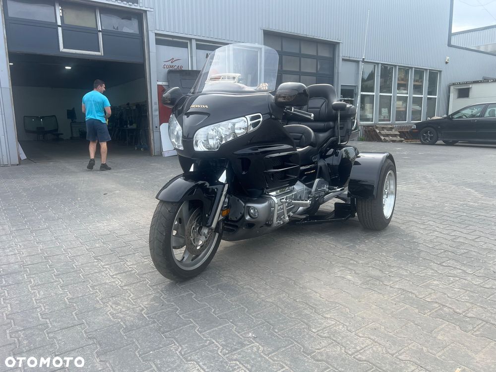 Honda GL - 6