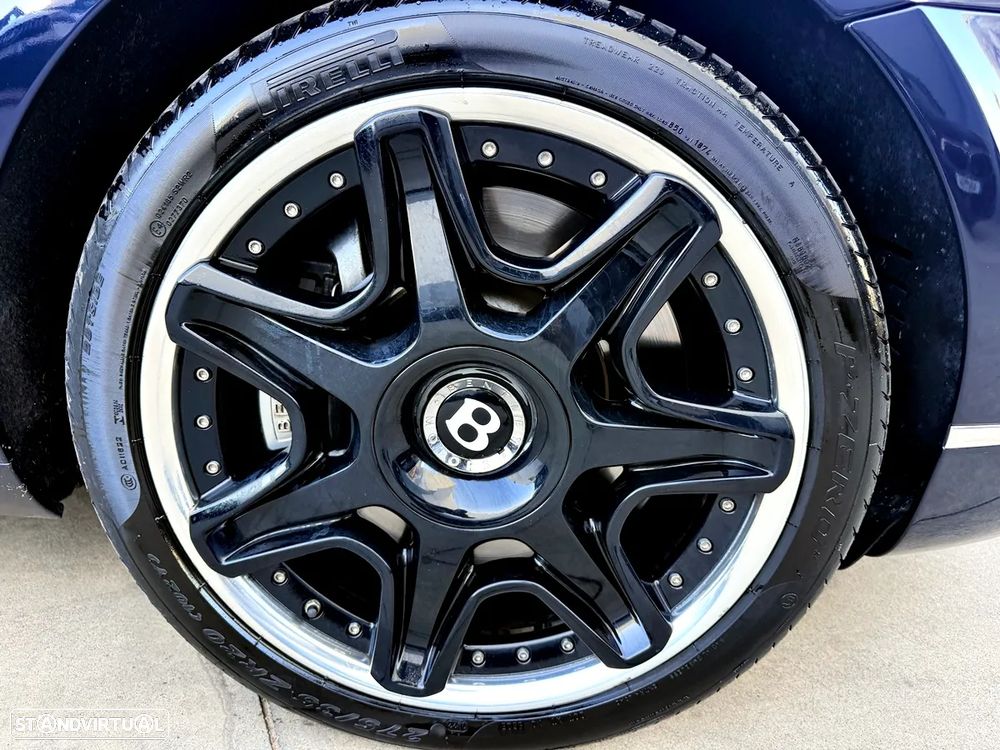 Bentley Continental Flying Spur 6.0 W12 - 51