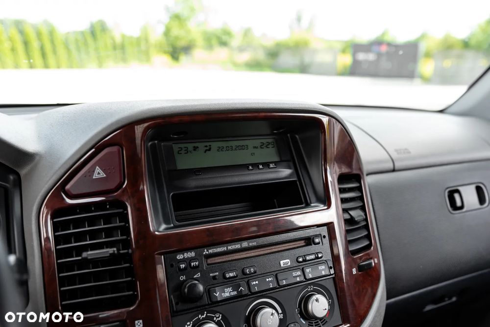 Mitsubishi Pajero 3.2 DI-D Liberty - 28