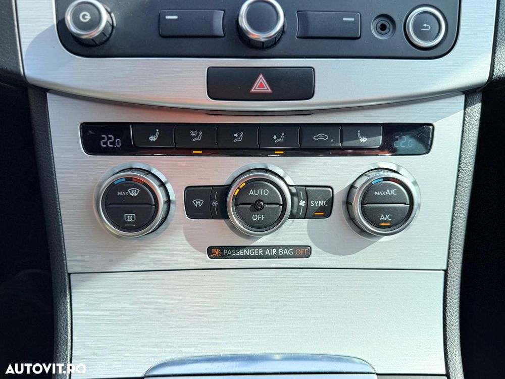 Volkswagen Passat 2.0 TDI DSG BlueMotion Technology R-Line - 27