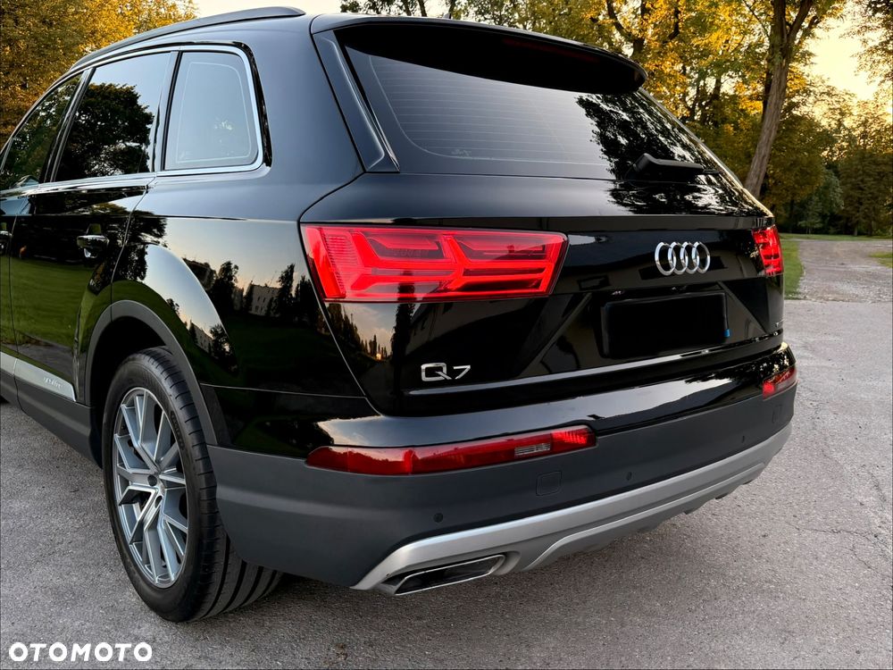Audi Q7 - 12