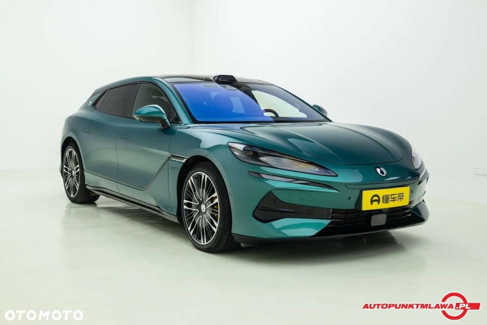 Denza Z9 GT - 4