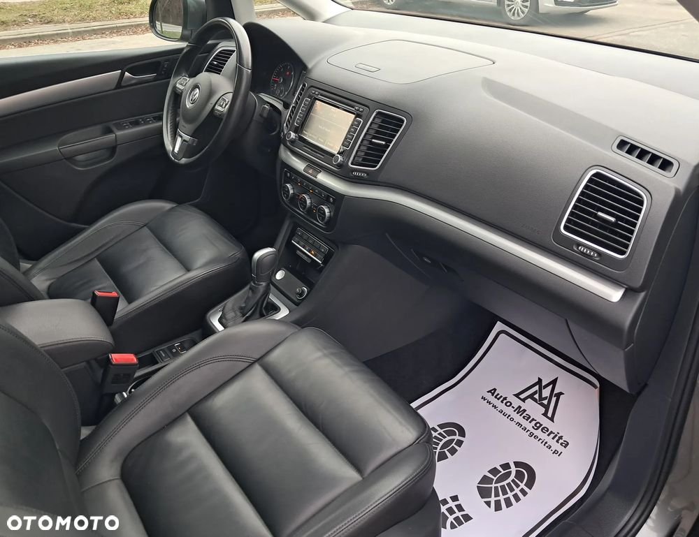 Volkswagen Sharan 2.0 TDI DSG Highline - 26