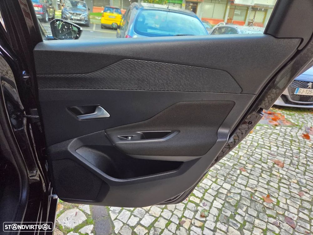 Peugeot 308 SW 1.6 Hybrid Active Pack e-EAT8 - 27