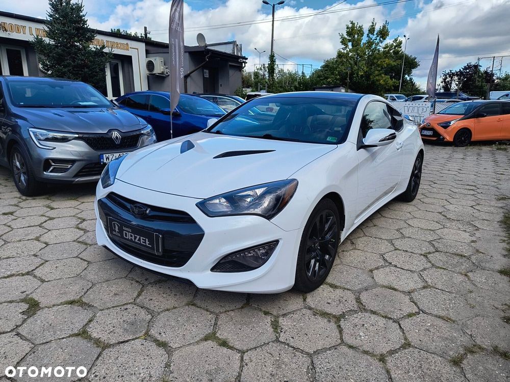 Hyundai Genesis Coupe - 1