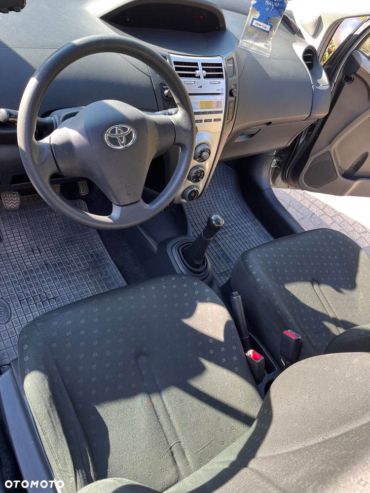 Toyota Yaris 1.4 D-4D Luna A/C - 9