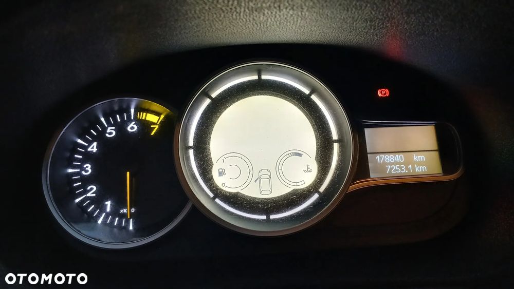 Renault Megane 1.6 16V 100 TomTom Edition - 2