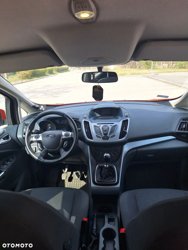 Ford Grand C-MAX 1.6 EcoBoost Titanium - 6