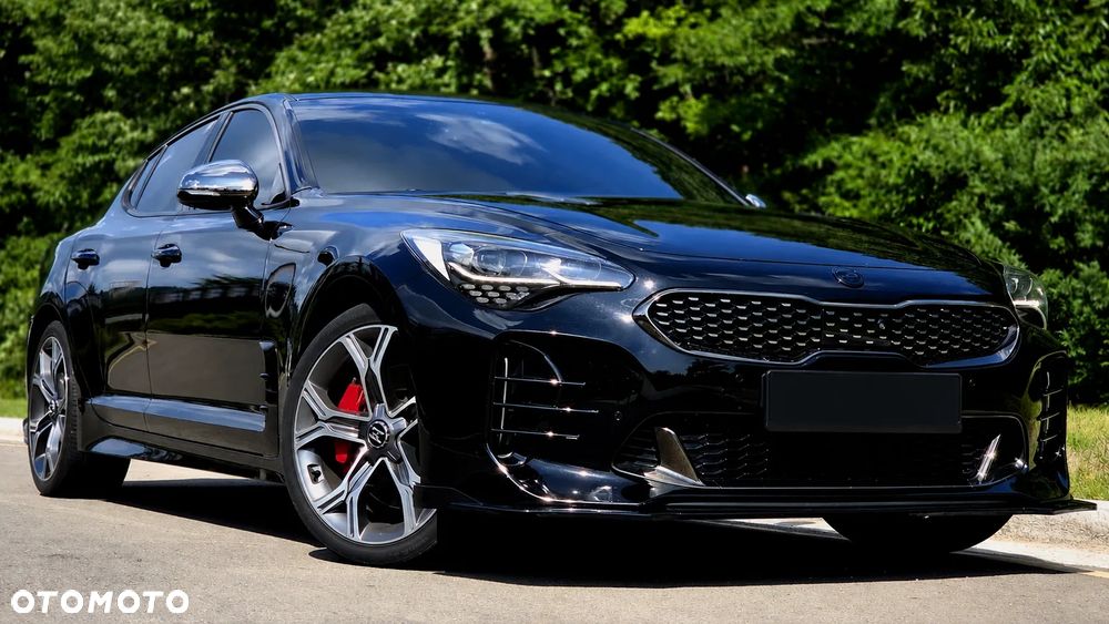 Kia Stinger - 4