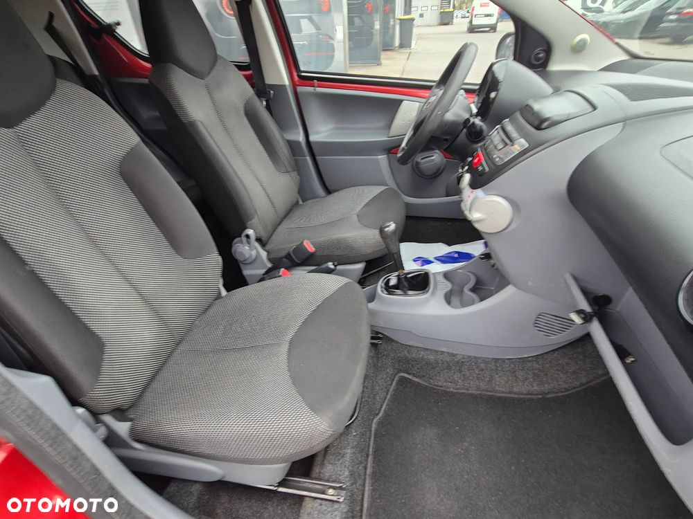 Toyota Aygo 1.0 VVT-i Terra - 32