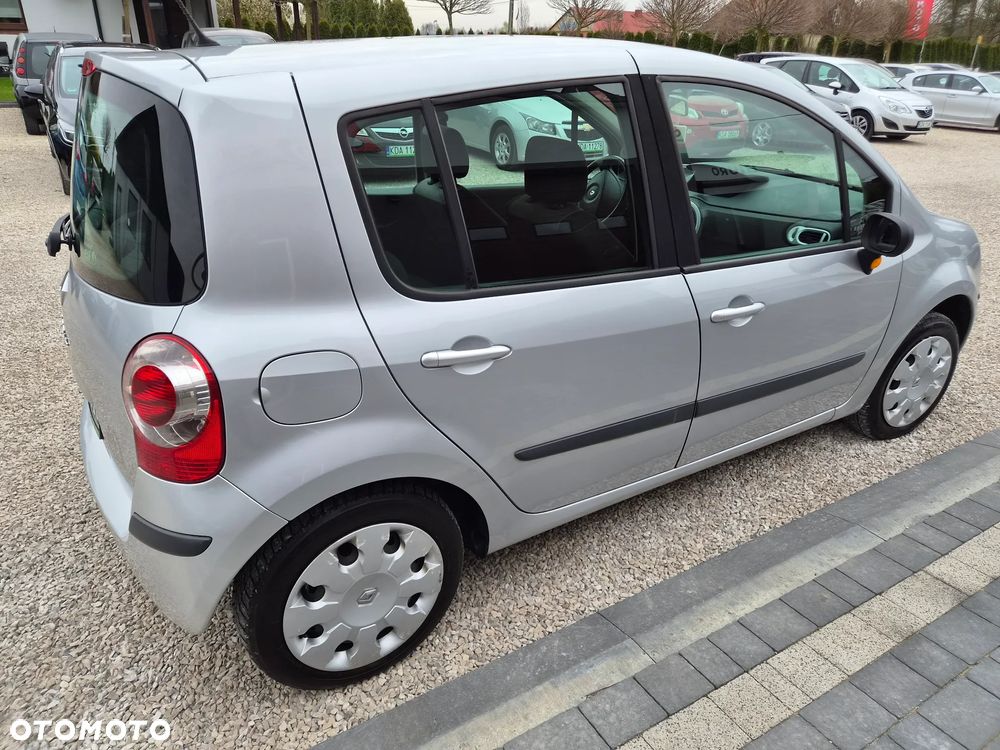 Renault Modus - 10