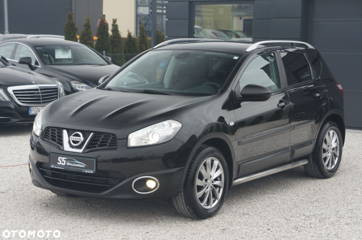 Nissan Qashqai - 4