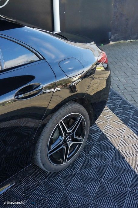 Mercedes-Benz CLA 250 e AMG Line - 32