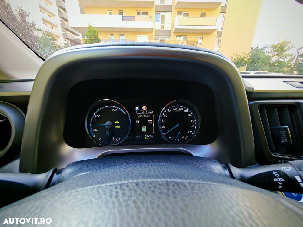 Toyota RAV4 - 17