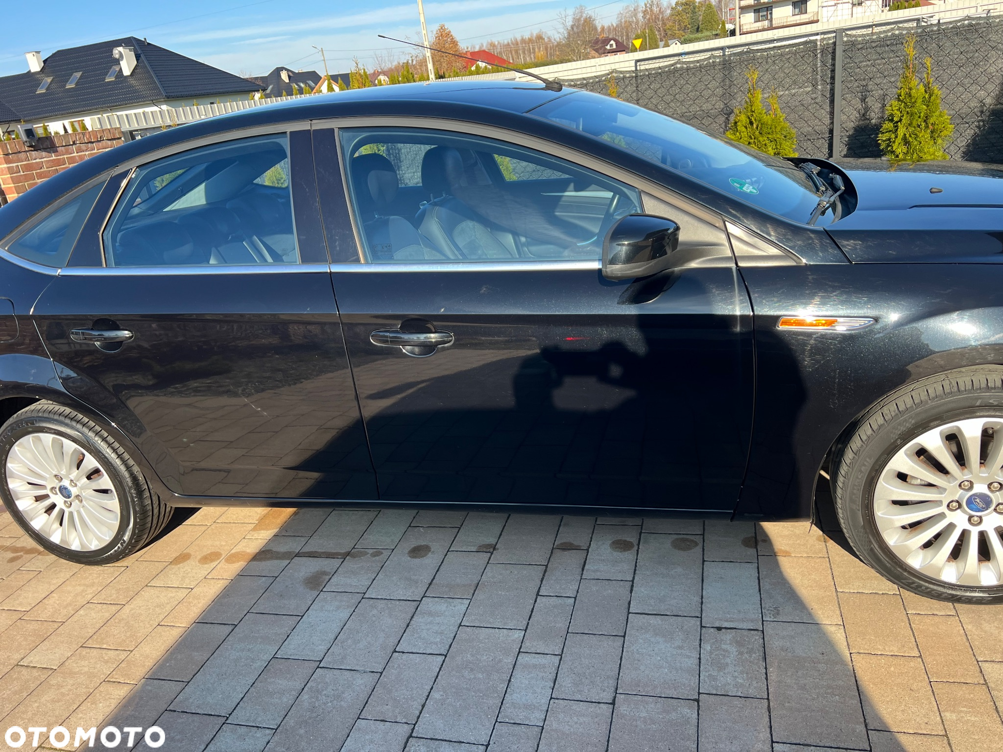 Ford Mondeo 2.3 Titanium - 10