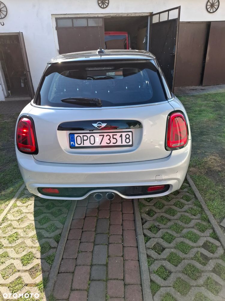 MINI Cooper S Sport-Aut - 4