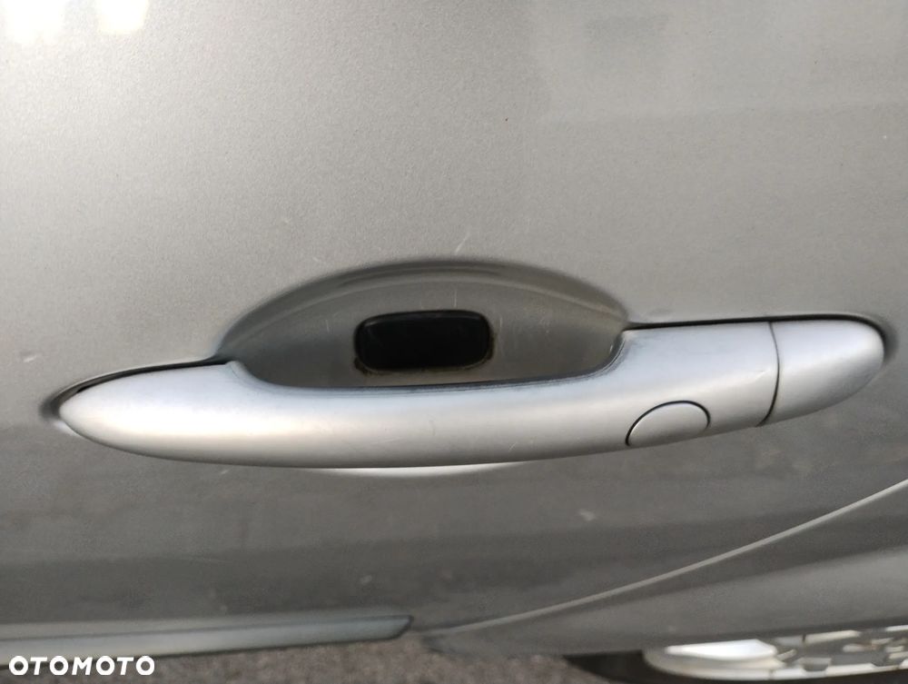 Renault Scenic 1.6 16V Authentique Privilege - 24