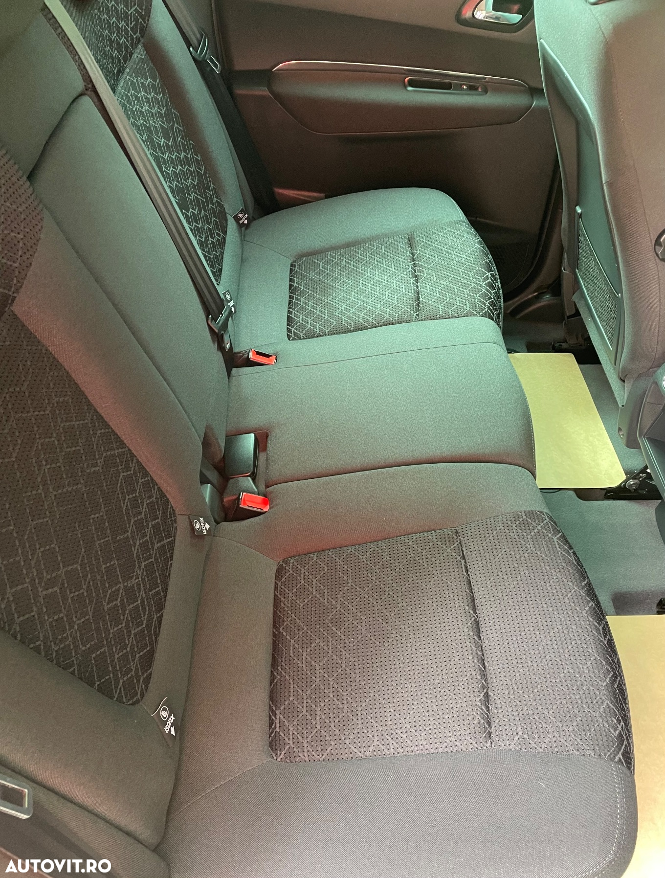 Peugeot 3008 e-HDi FAP 115 EGS6 Stop&Start Allure - 12