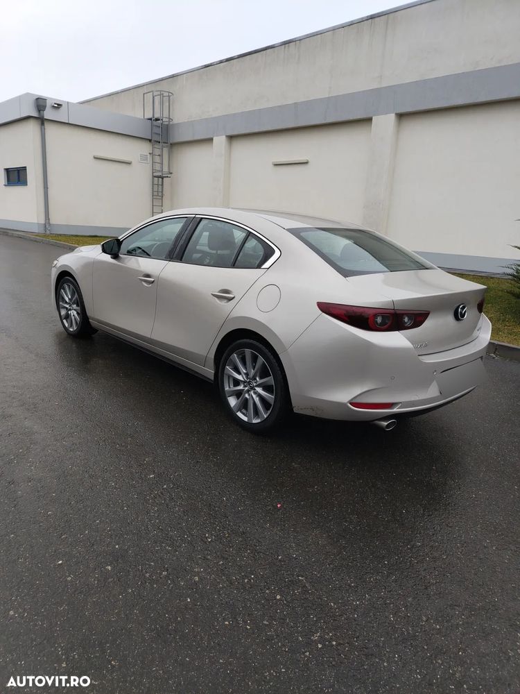 Mazda 3 e-Skyactiv G150 MHEV Plus - 4