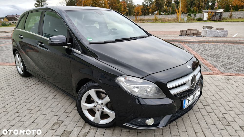Mercedes-Benz Klasa B 200 Edition - 9