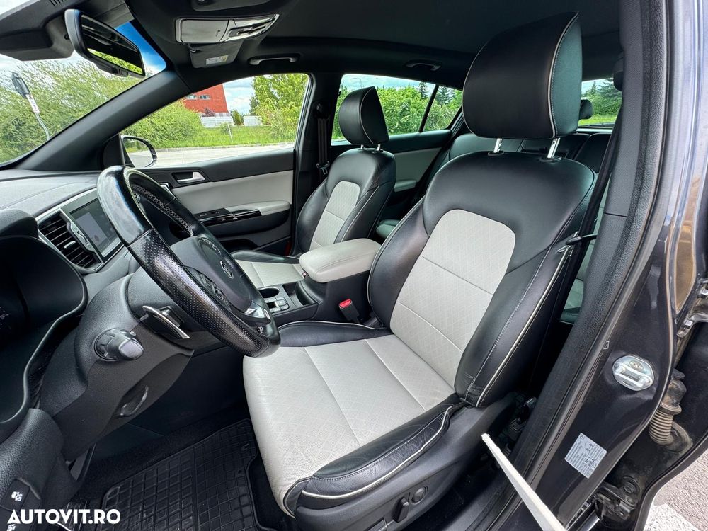 Kia Sportage 1.6 T-GDI 7DCT 4x4 GT Line - 13