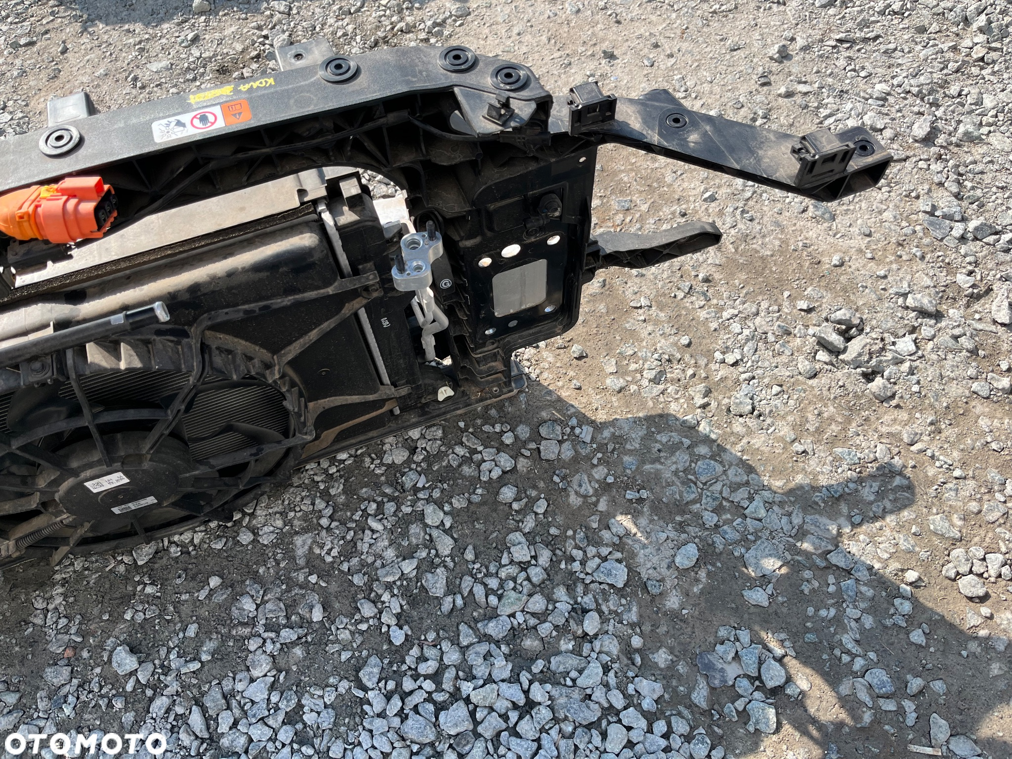 Pas przedni komplet chłodnic belka Hyundai KONA EV - 7