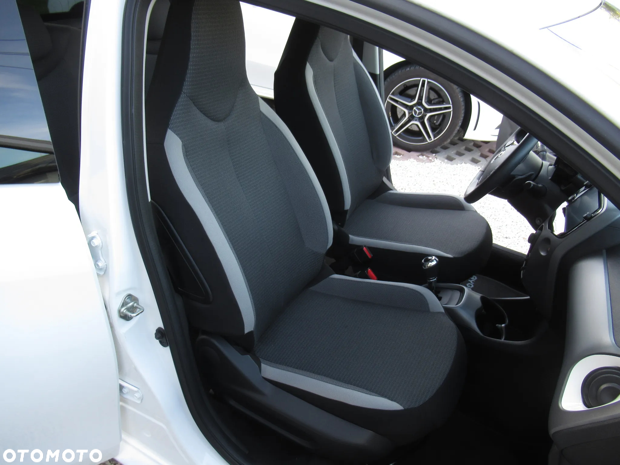 Toyota Aygo - 10