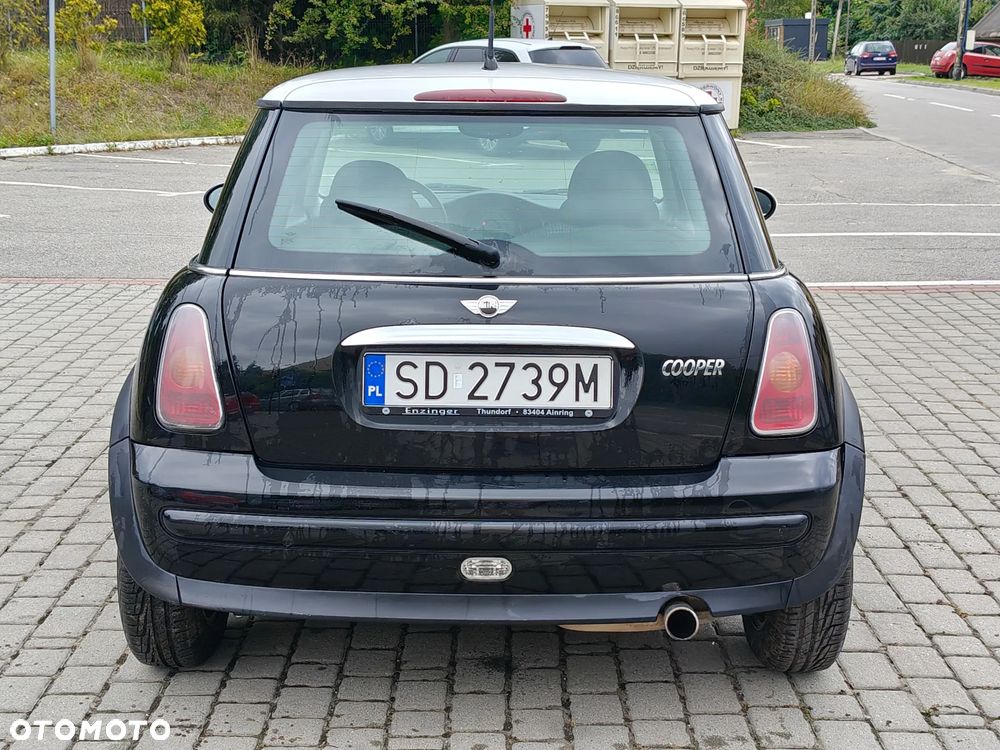 MINI Cooper Standard - 9