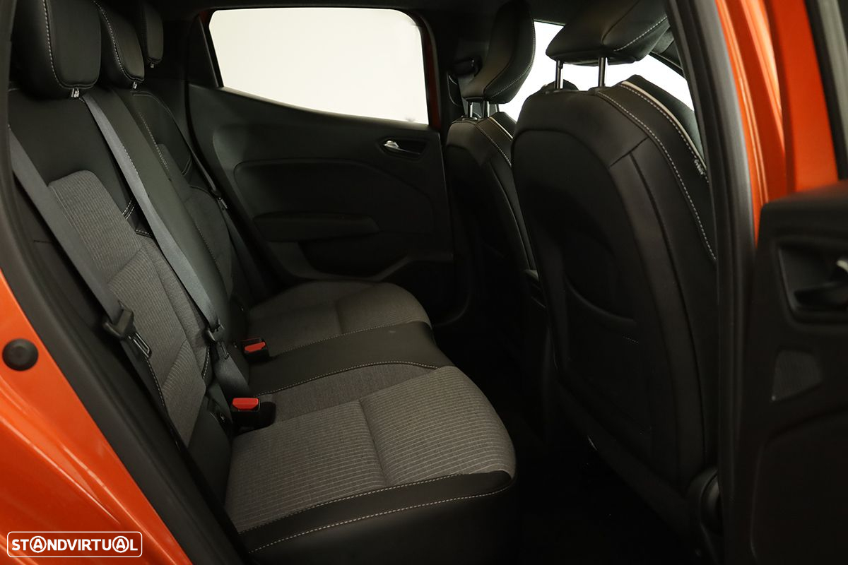 Renault Clio 1.0 TCe Techno - 21
