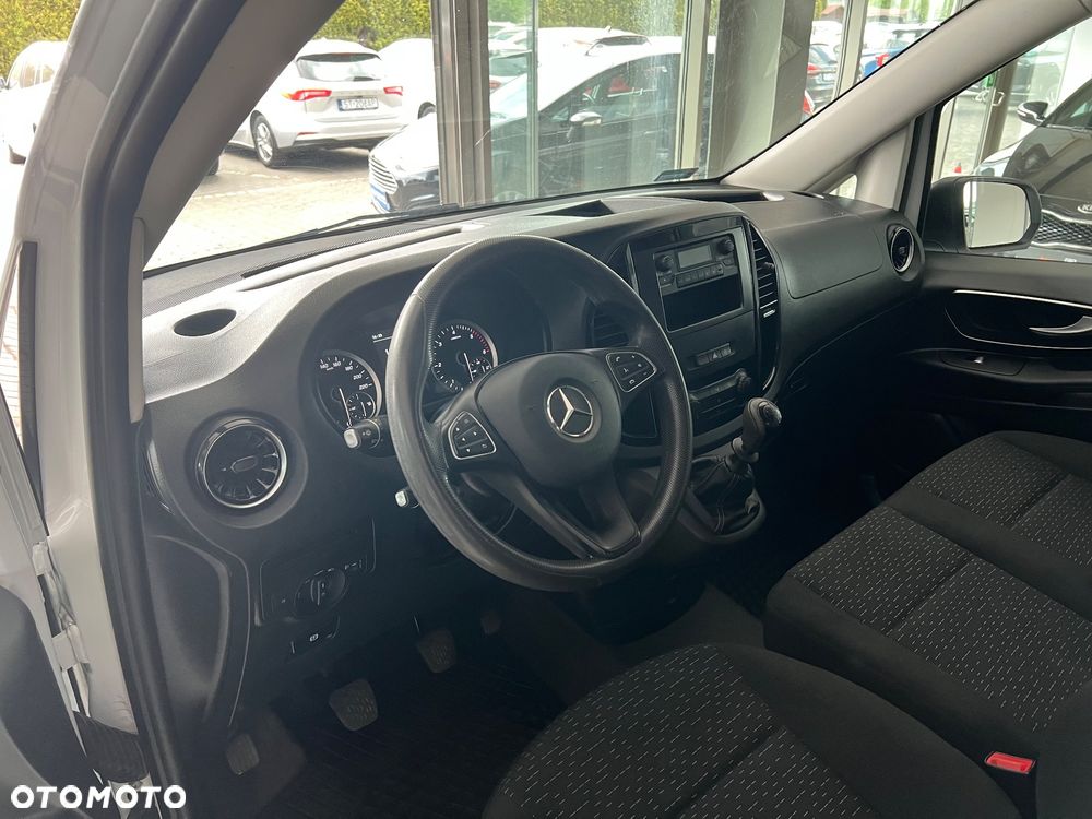 Mercedes-Benz Vito - 18