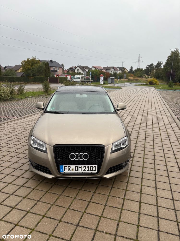 Audi A3 1.8 TFSI S tronic S line Sportpaket - 2