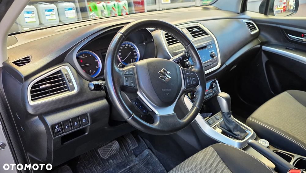 Suzuki SX4 S-Cross 1.6 DDiS TCSS 4x4 Comfort+ - 13
