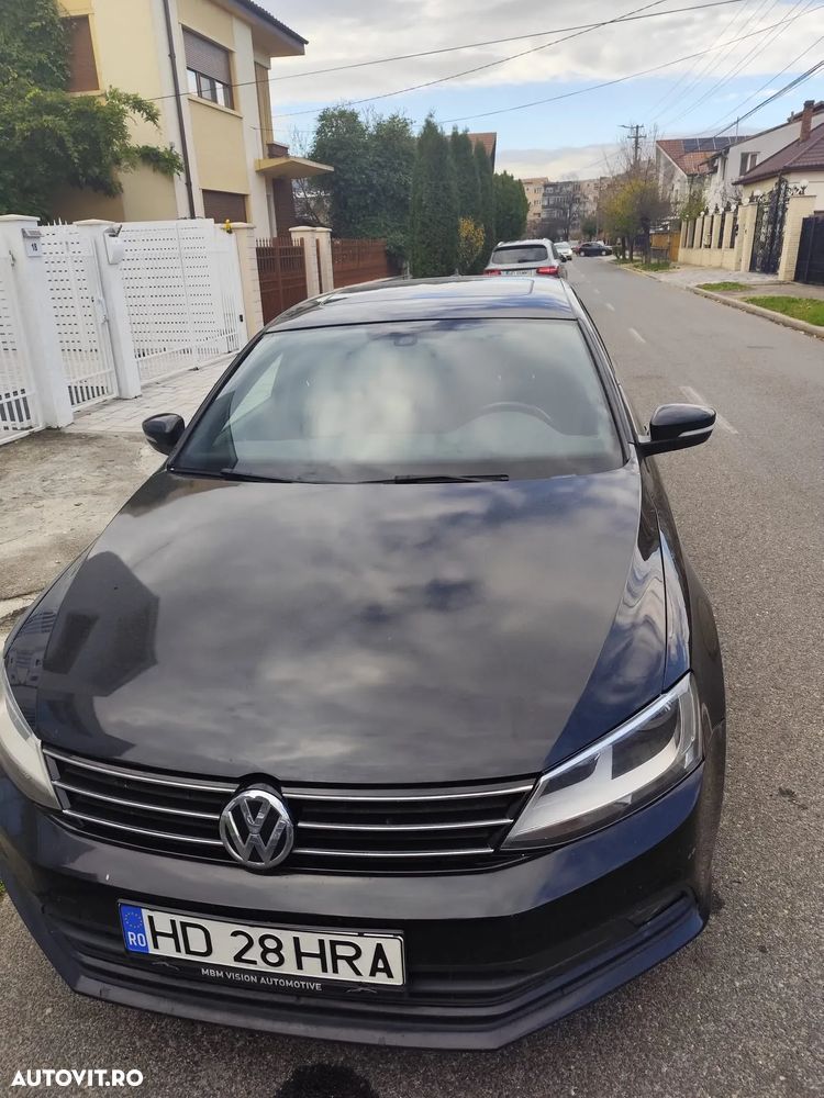 Volkswagen Jetta 1.4 TSI BlueMotion Technology - 1