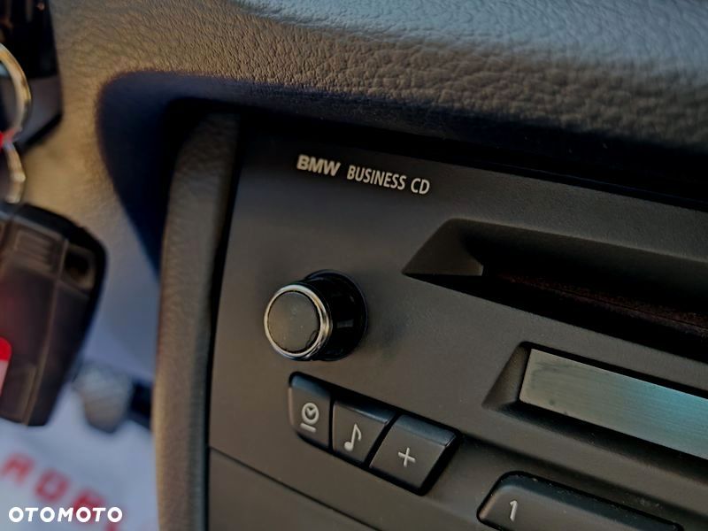 BMW X1 sDrive18i xLine - 23