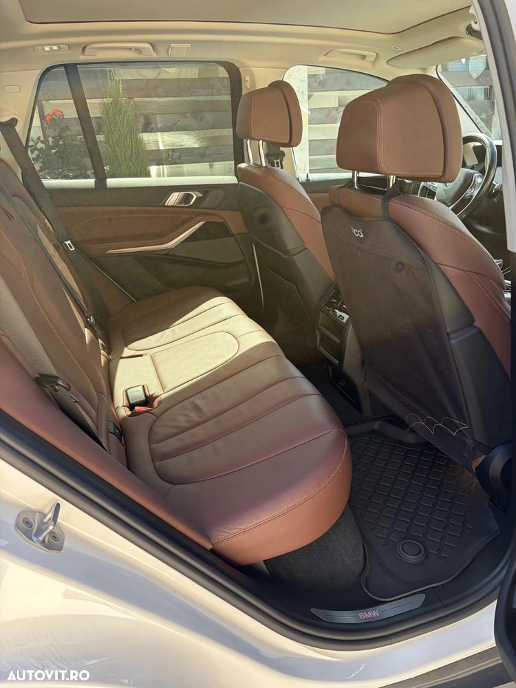BMW X5 2020 — imagine 15