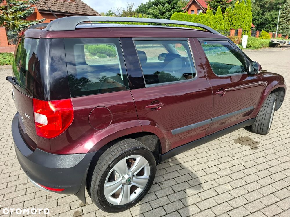 Skoda Yeti 2.0 TDI 4x4 Ambition - 13